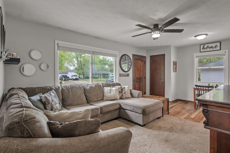 8746 Hale Ave S, Cottage Grove, MN 55016