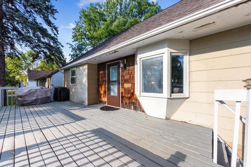 1321 Baxter Ave N, Glencoe, MN 55336