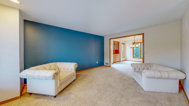 3803 David Ln SW, Rochester, MN 55902