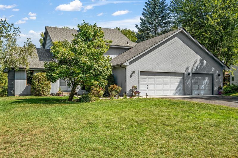 17682 Kettering Trl, Lakeville, MN 55044