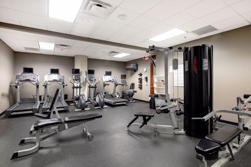 5601 Smetana Dr #1017, Minnetonka, MN 55343
