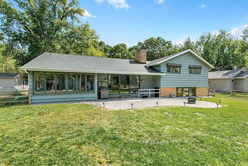 708 16 St SW, Willmar, MN 56201