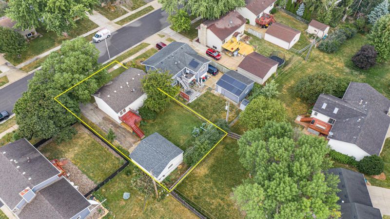 406 41st Ave NW, Rochester, MN 55901
