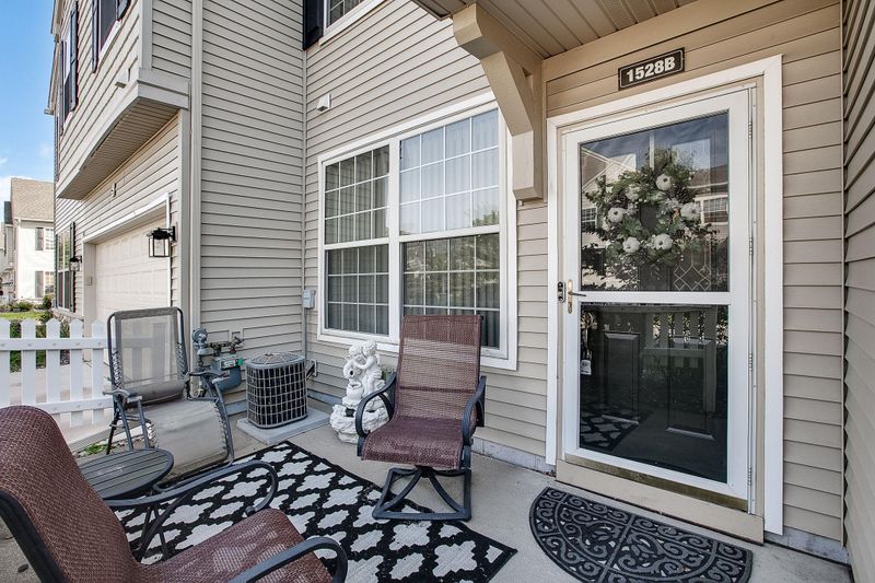 1528 111th Dr NE #B, Blaine, MN 55449