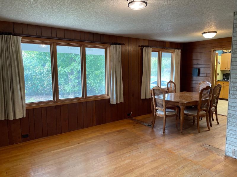 90 Main St, Williams, MN 56686