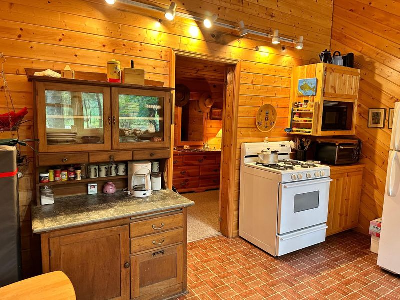 7022 Quentin Rd NE, Outing, MN 56662