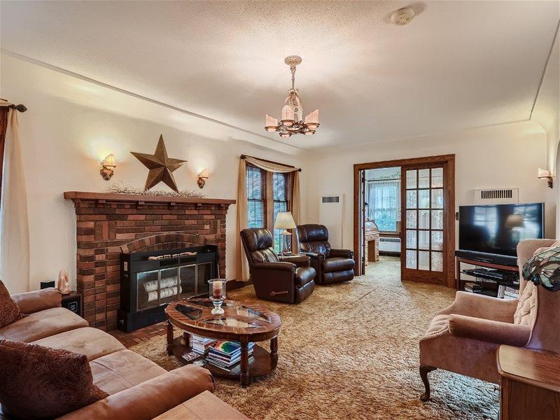 109 1st Ave SE, Norwood Young America, MN 55397