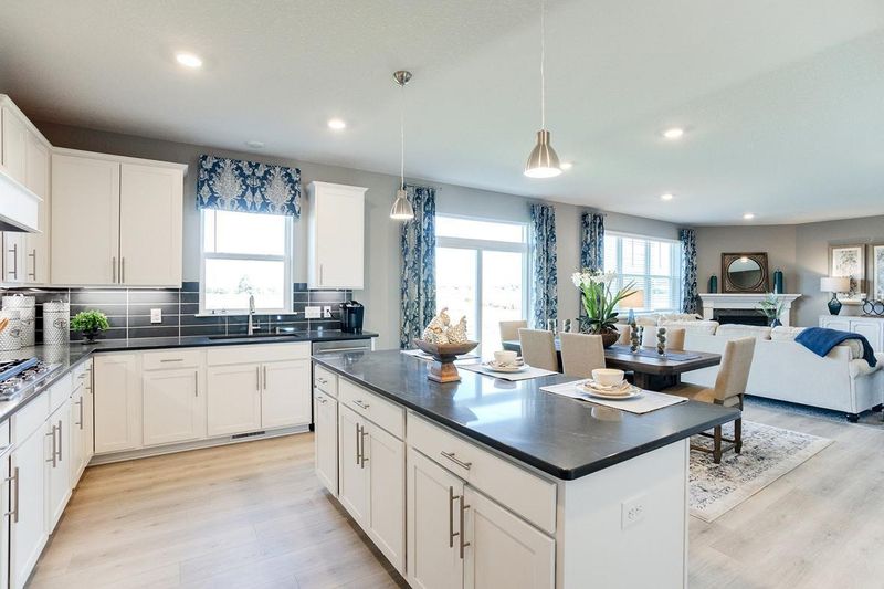 13112 Arbor Pa, Rosemount, MN 55068