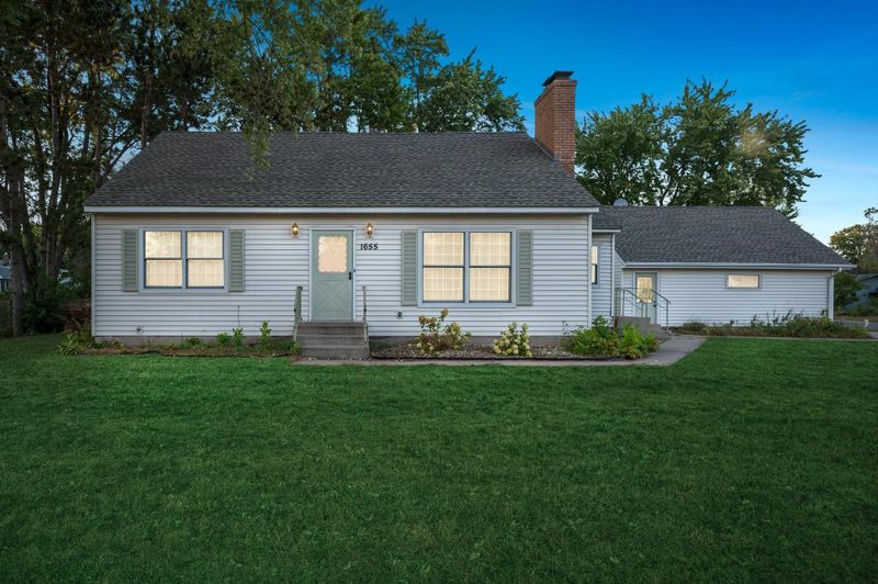 1655 Birch Lake Ave, White Bear Lake, MN 55110