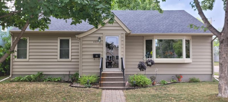 433 Wilson Ave NE, Saint Cloud, MN 56304