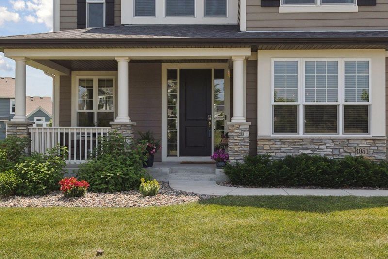 4051 San Vitero Cir, Chaska, MN 55318