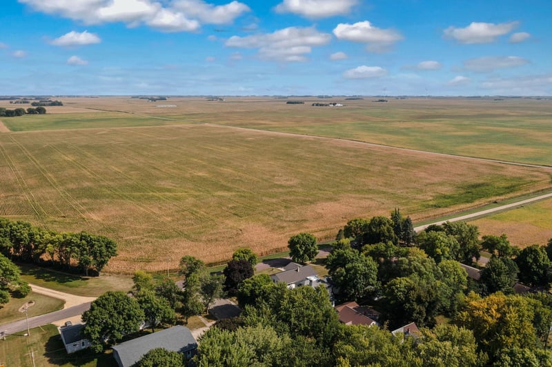 403 S East St, Elmore, MN 56027