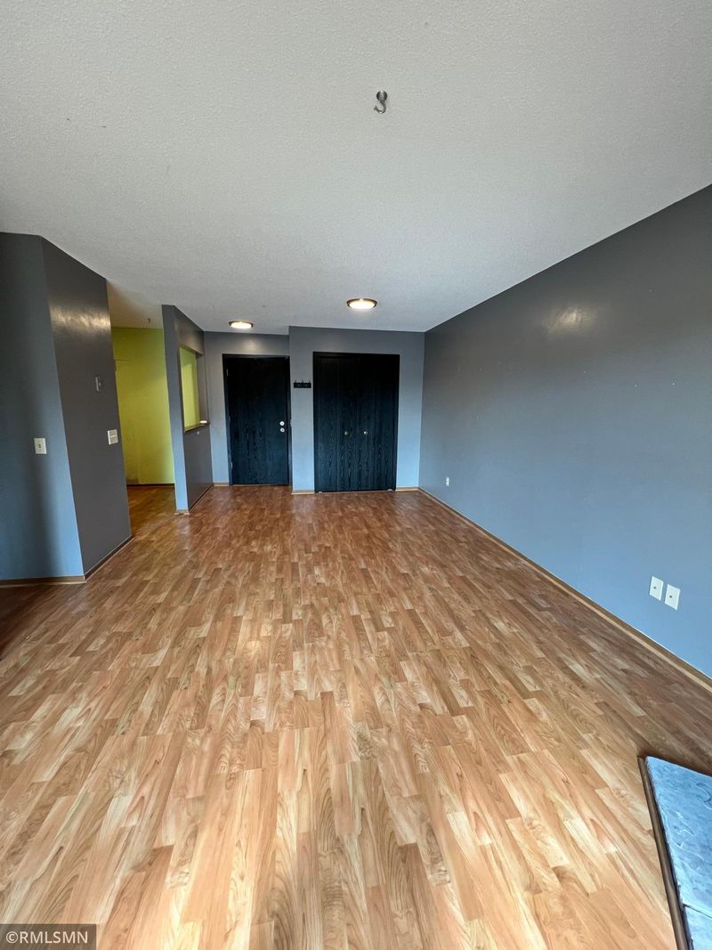 4463 Westdel Rd, Farmington, MN 55024