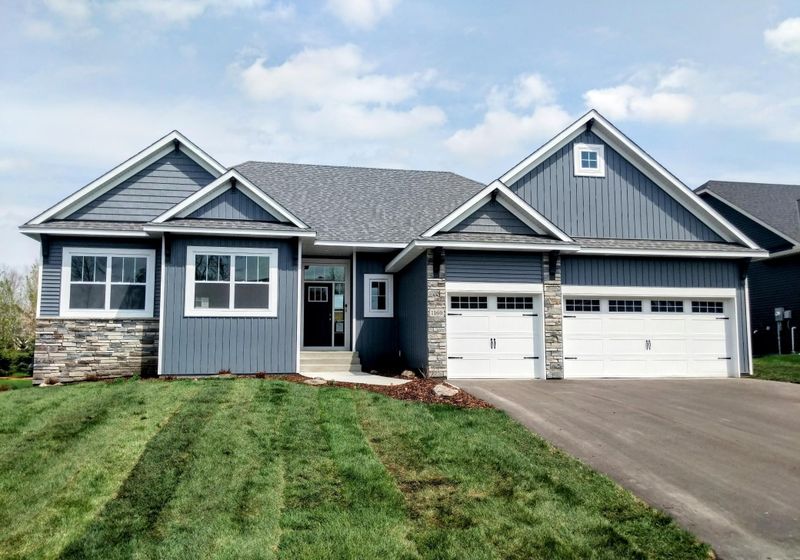 1160 Gusty Dr, Waconia, MN 55387
