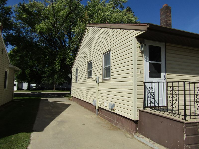 36 N Bordson St, Appleton, MN 56208
