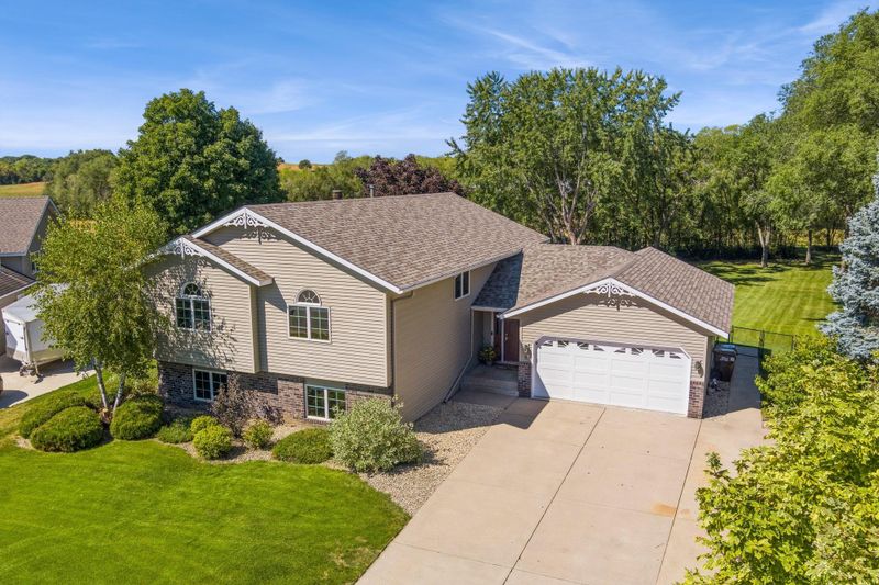 8 Monroe St, Hastings, MN 55033