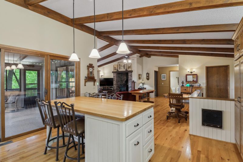 16237 Krueger Rd, Brainerd, MN 56401