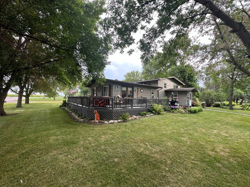 204 Parnell St, Barry, MN 56210