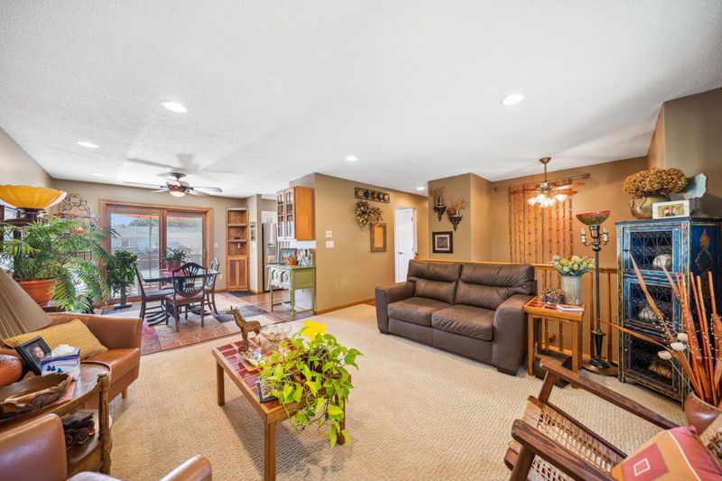 1920 49 1/2 St NW, Rochester, MN 55901