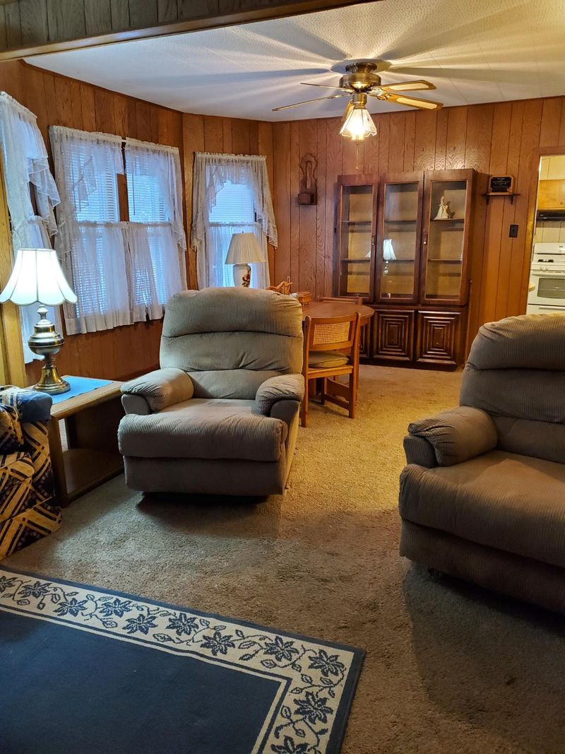 414 Stuart Ave, Crookston, MN 56716