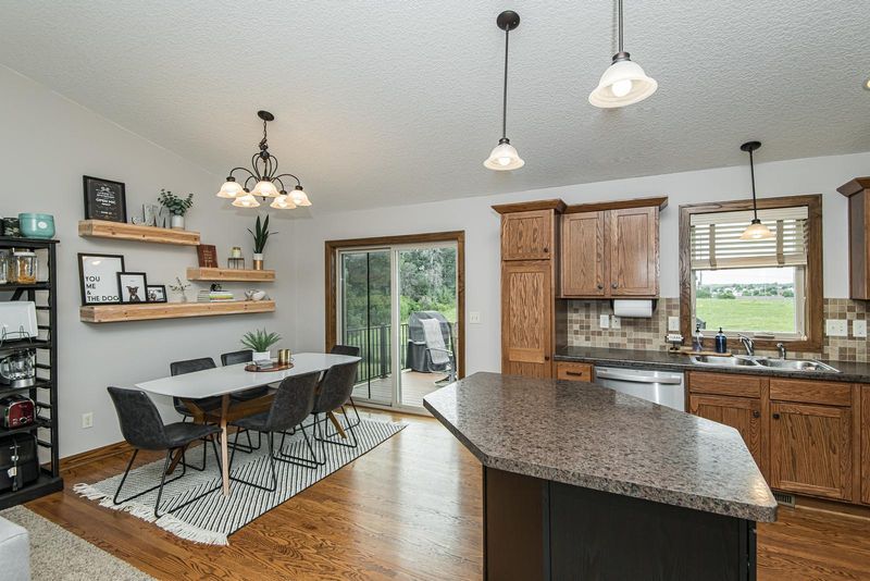 4414 35th St NW, Rochester, MN 55901