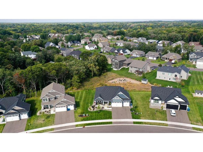 19548 York Drive Nw, Elk River, MN 55330