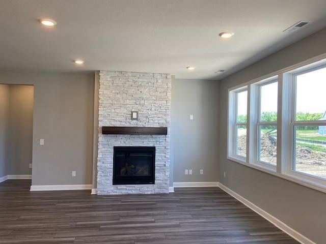 20016 Grassland Way, Maple Grove, MN 55311