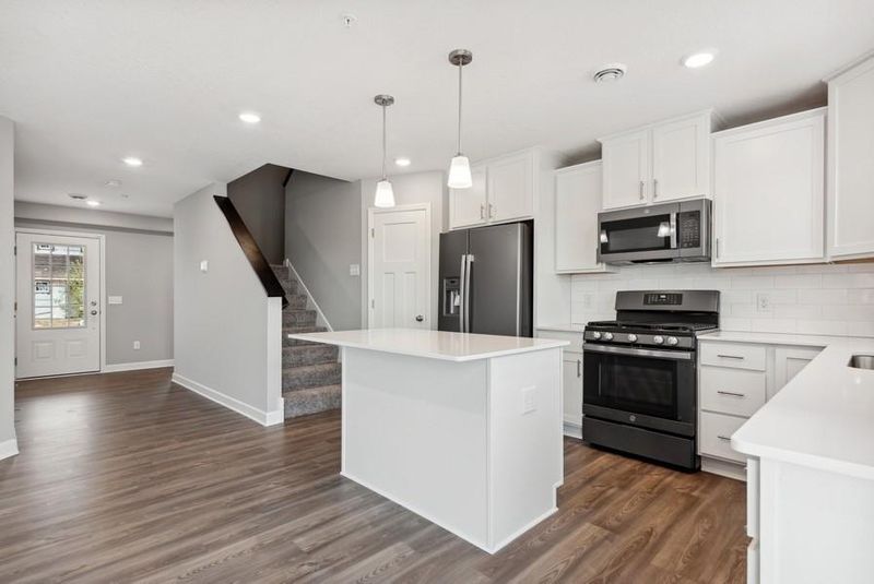 2151 Bay Dr, Lino Lakes, MN 55038