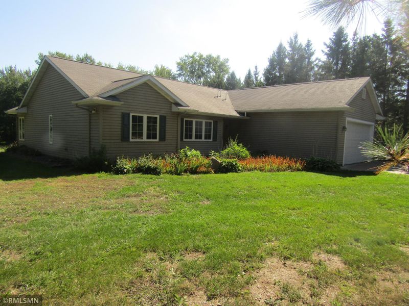 9218 Linden Ln, Pine City, MN 55063