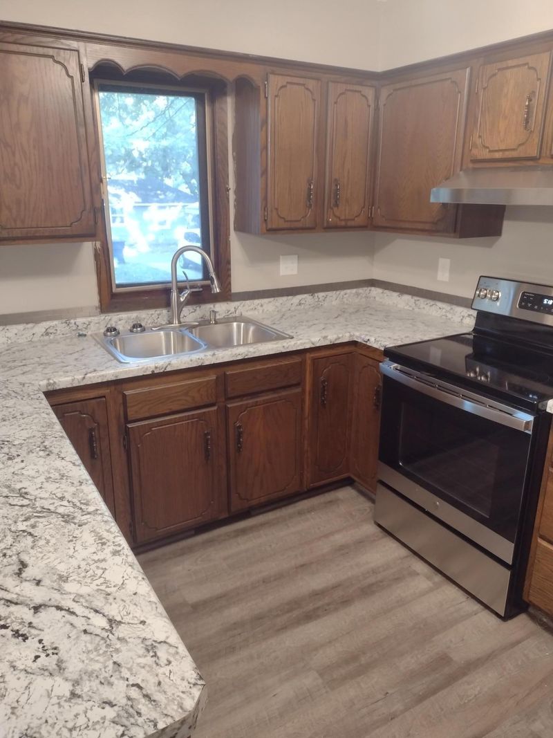 905 11th Ave SE, Saint Cloud, MN 56304