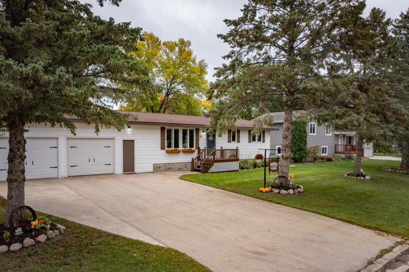 502 W Pike St, Osakis, MN 56360