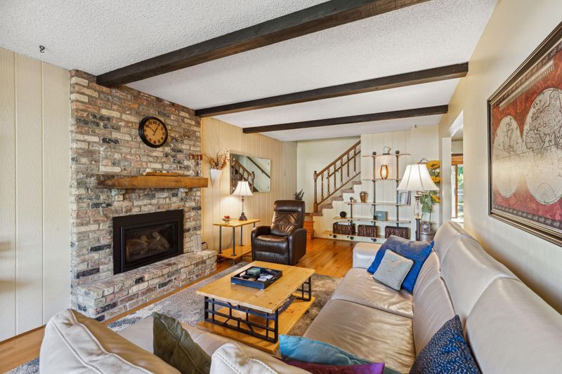 5160 Bona Rd, Mounds View, MN 55112