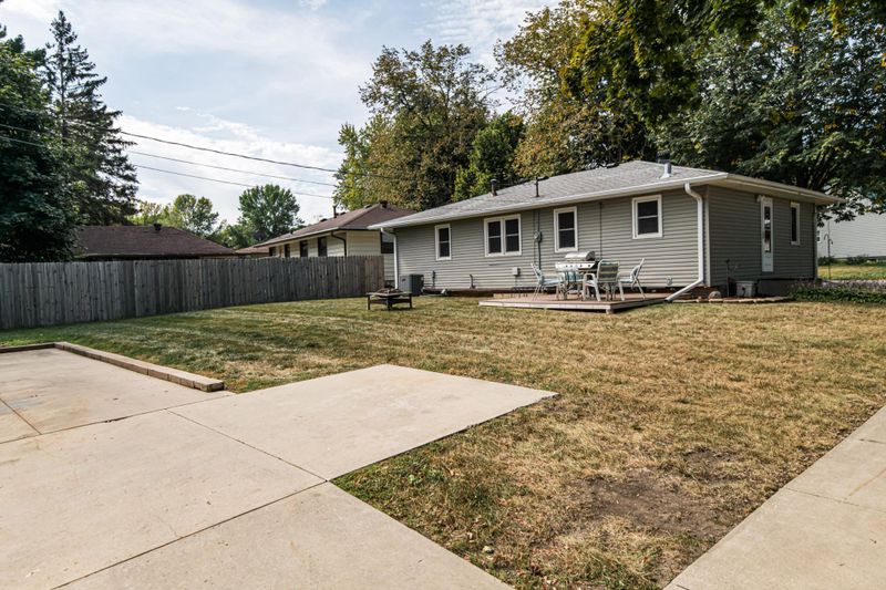 2528 24th Ave NW, Rochester, MN 55901