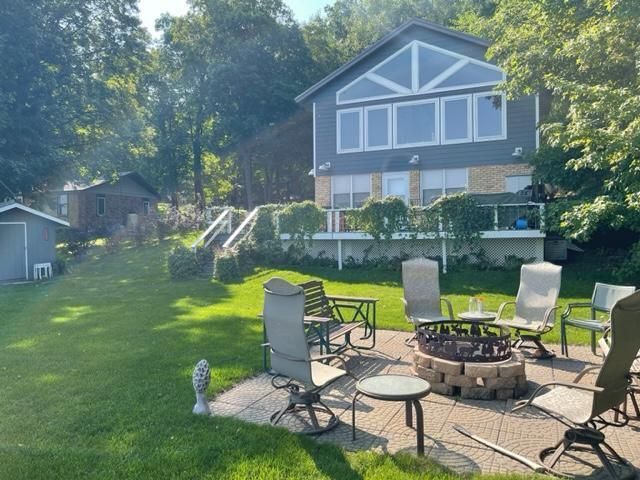 48255 428th St, Perham, MN 56573