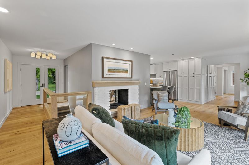 5801 Mcguire Rd, Edina, MN 55439