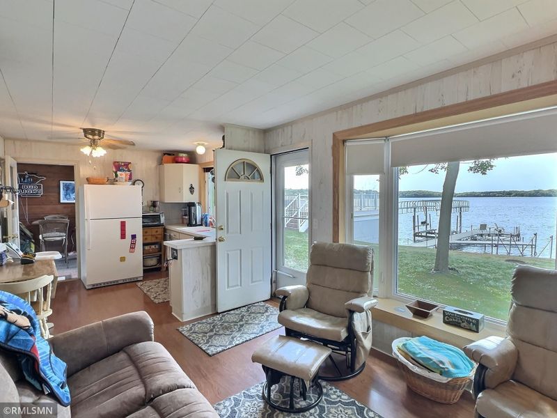 14185 68th St NW, Annandale, MN 55302
