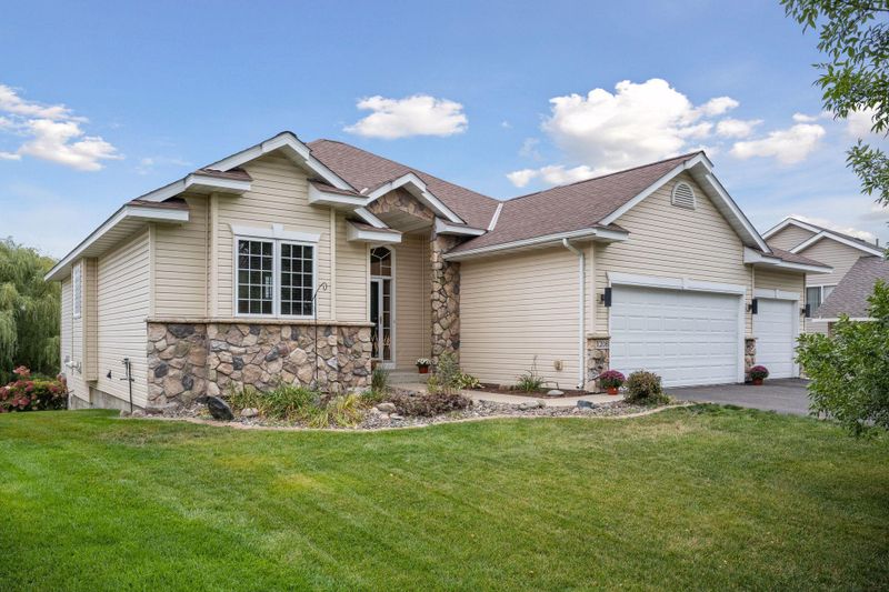 1208 Varner Way, Buffalo, MN 55313