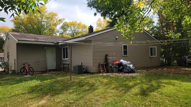 317 17th St NW, Willmar, MN 56201