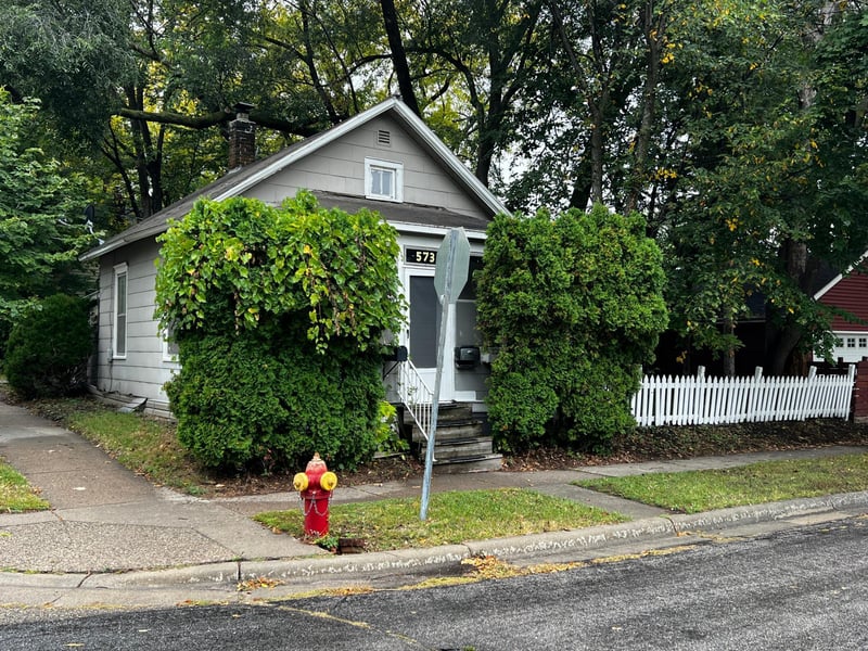 573 Orleans St, Saint Paul, MN 55107