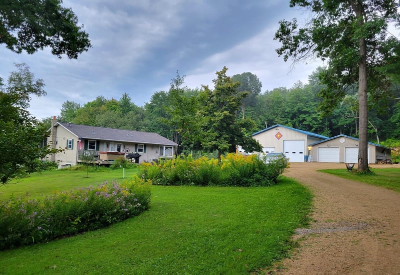 N5290 730th St, Elk Mound, WI 54739