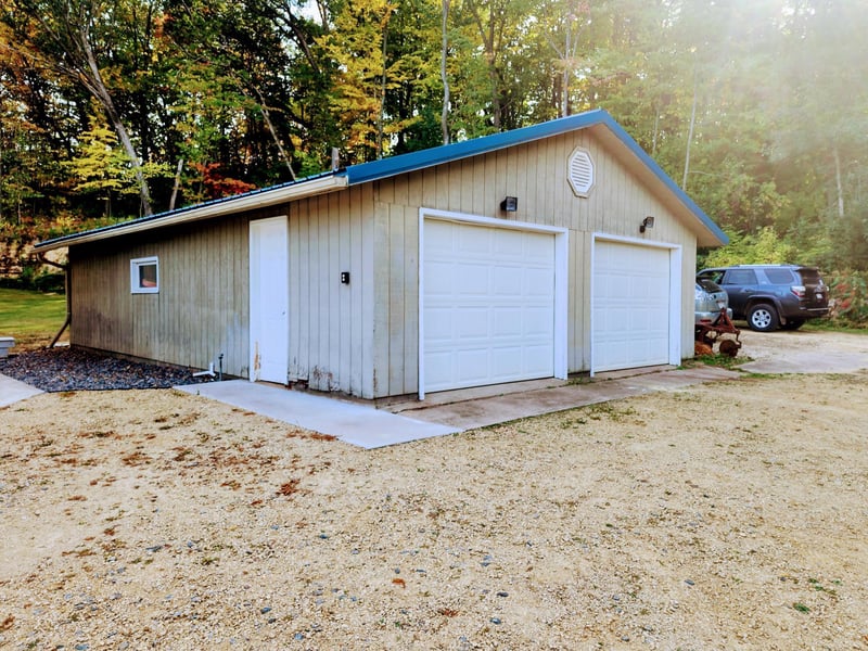 N5290 730th St, Elk Mound, WI 54739