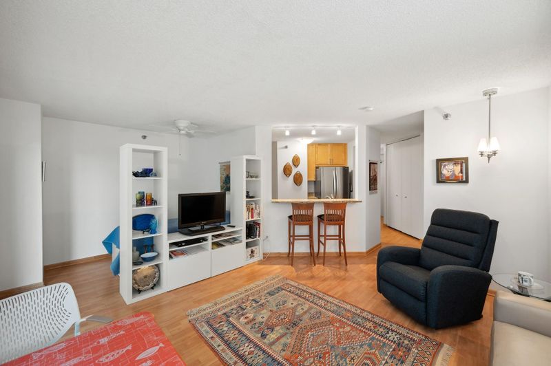 401 S 1st St #101, Minneapolis, MN 55401