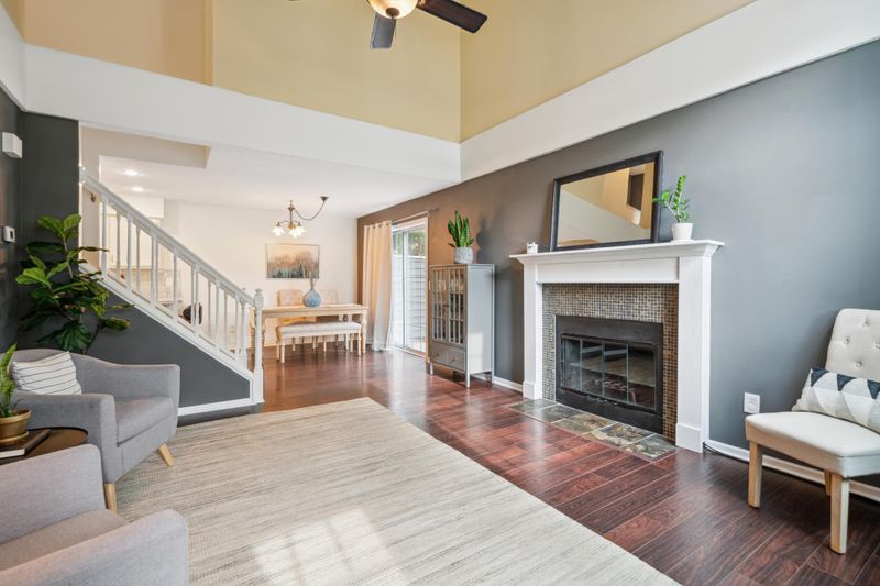 7719 S Shore Dr, Chanhassen, MN 55317