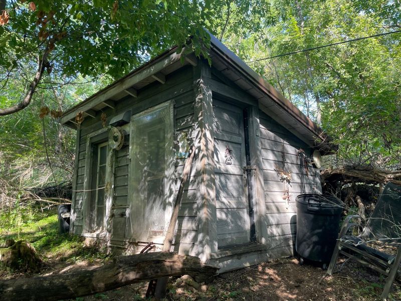 1512 10th Ave E, Menomonie, WI 54751