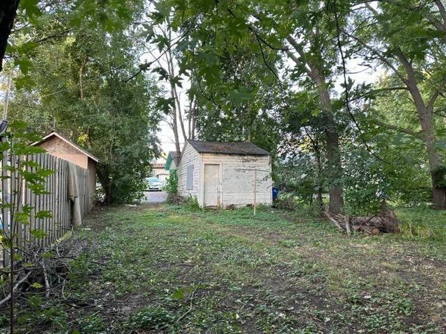 855 Marion St, Saint Paul, MN 55117