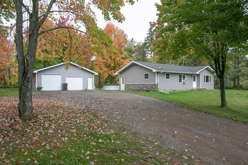2813 Rainbow St, Brook Park, MN 55007