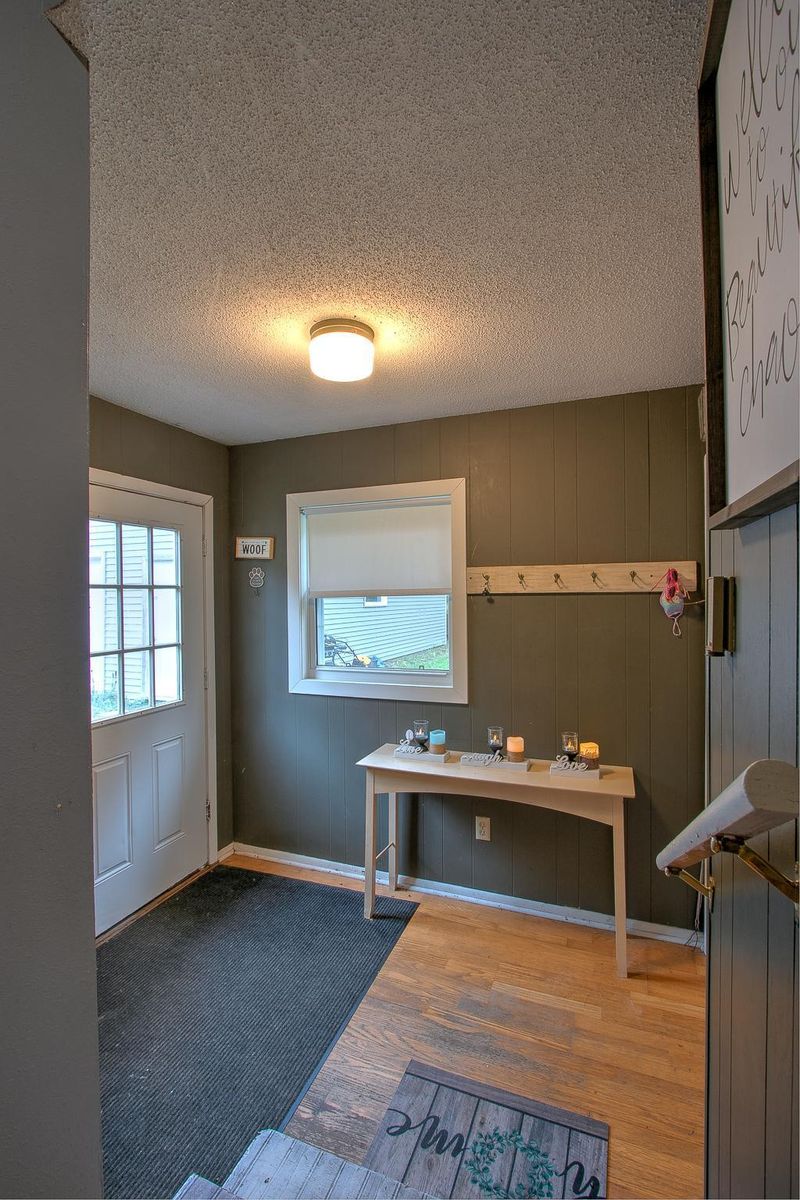 2813 Rainbow St, Brook Park, MN 55007