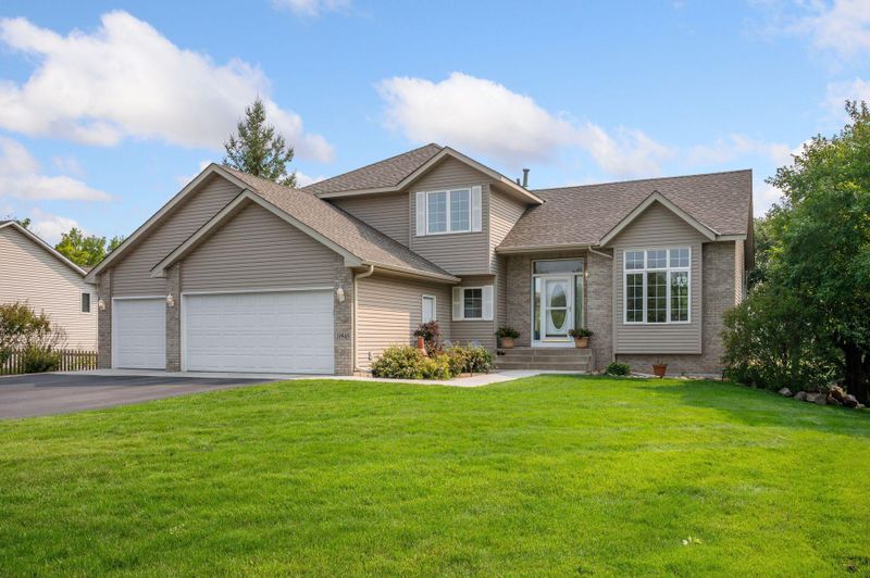 10948 Fox Hollow Ln N, Champlin, MN 55316