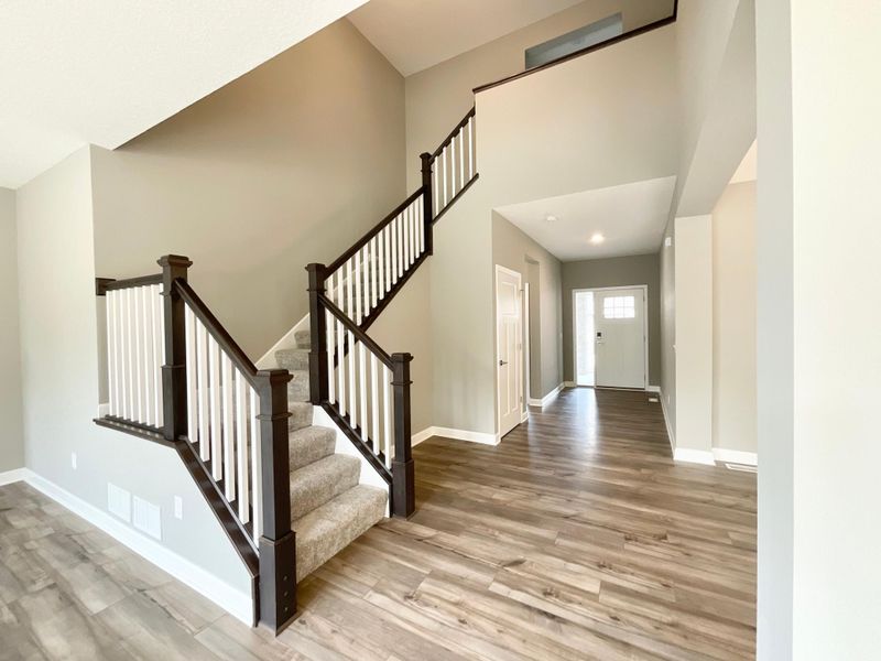 6258 Tamarack Ln, Hamel, MN 55340