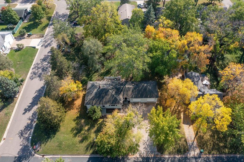 956 Jefferson St, Anoka, MN 55303